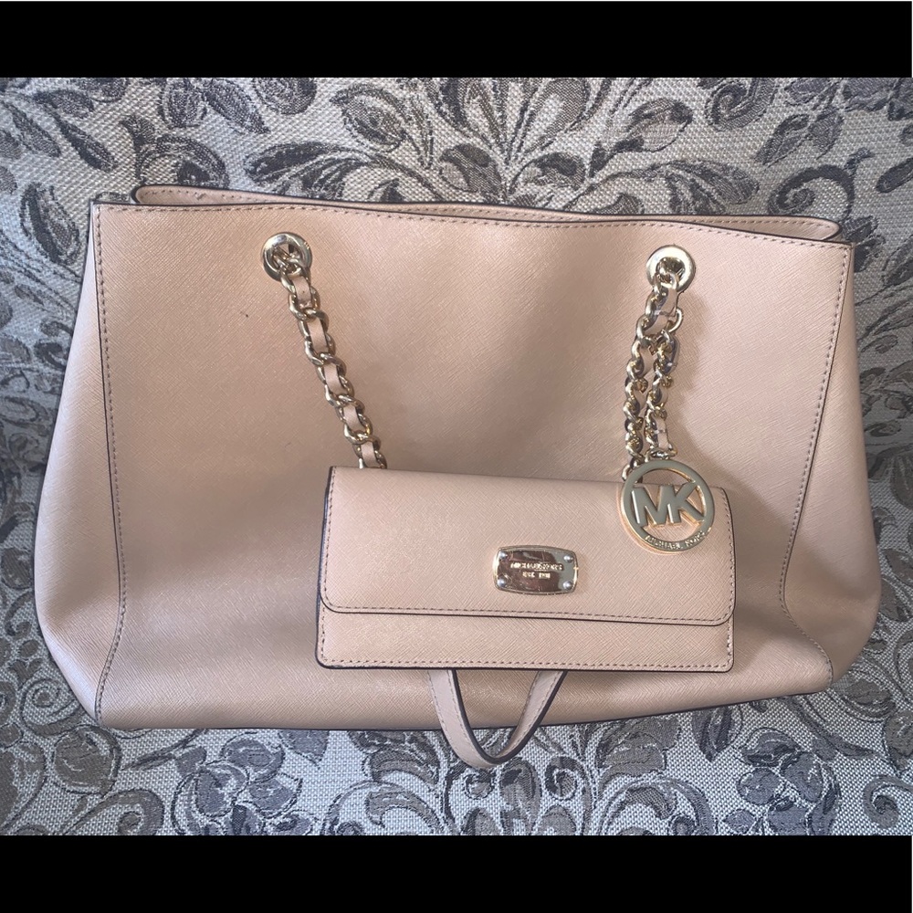 Michael Kors Purse